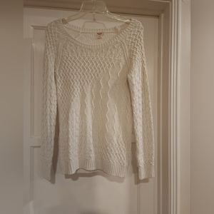 MOSSIMO SUPPLY CO. Cream White With Shiney Gold Flecks Sweater